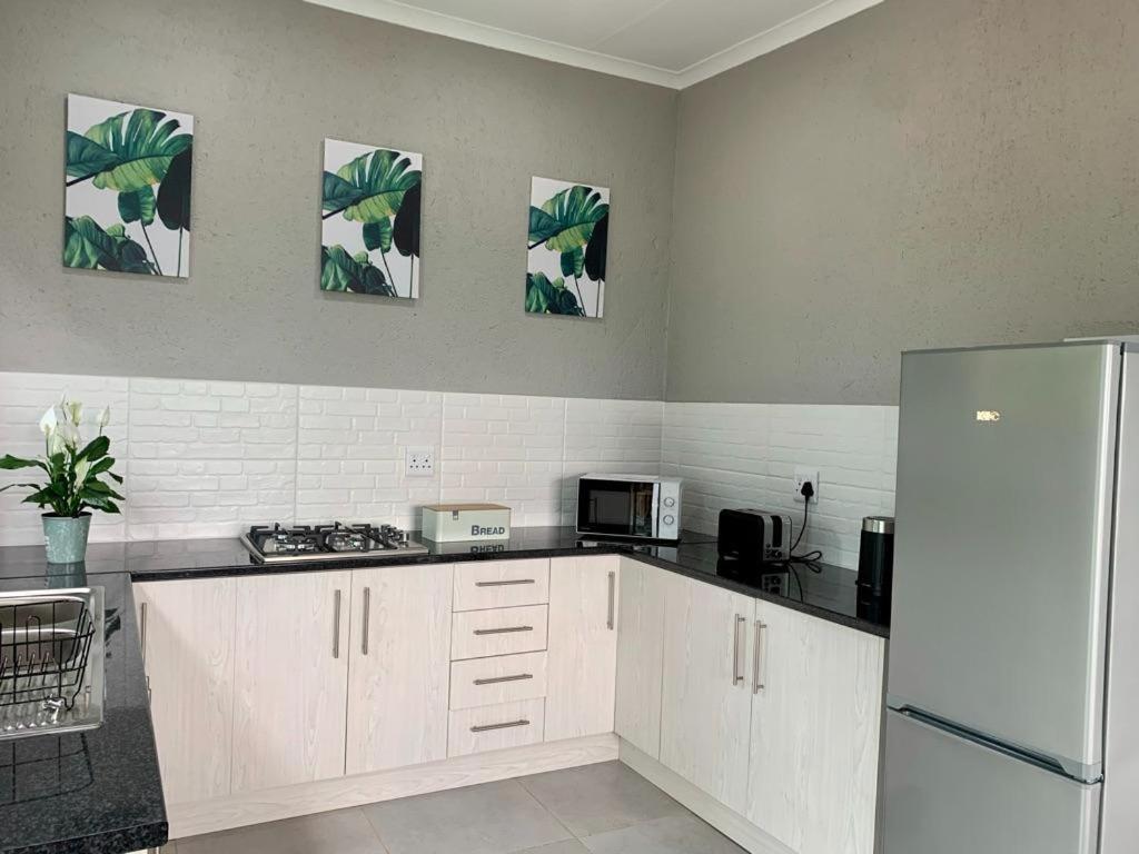 Hazyview Accommodation, Bon Repose Cottages 3&4 מראה חיצוני תמונה