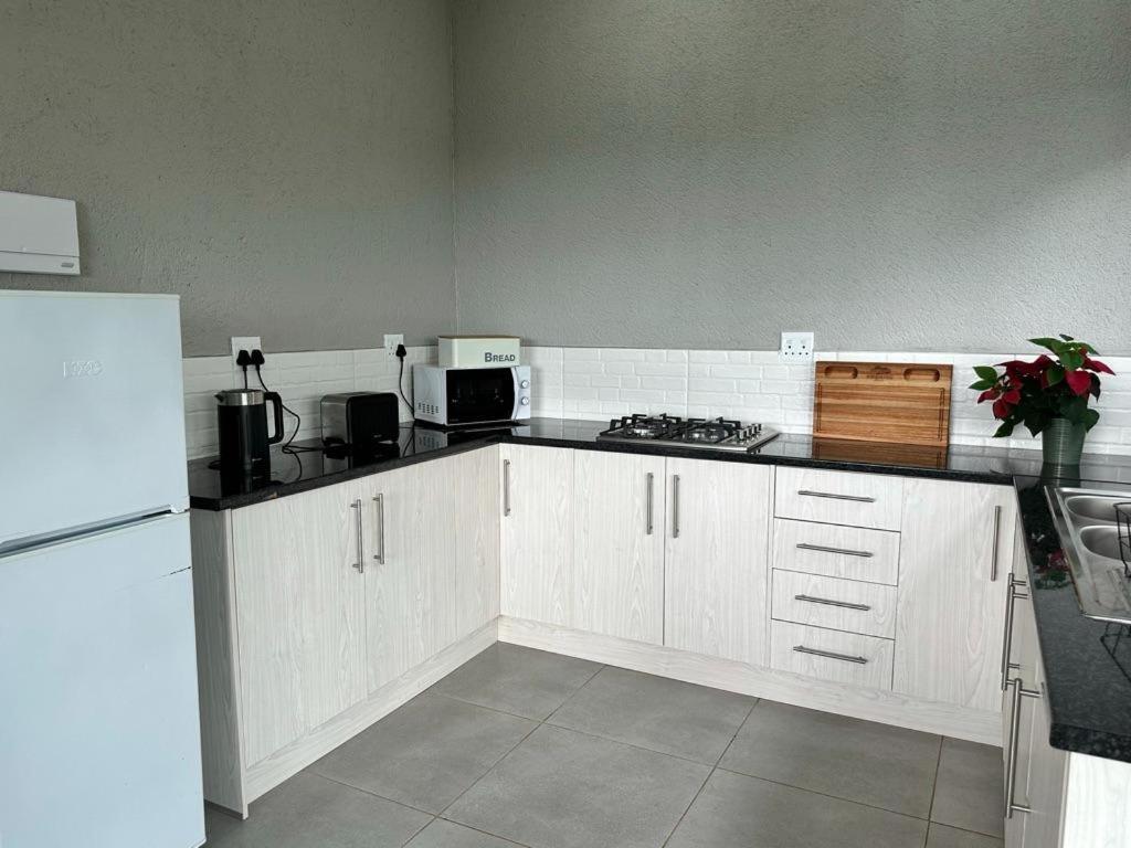Hazyview Accommodation, Bon Repose Cottages 3&4 חדר תמונה